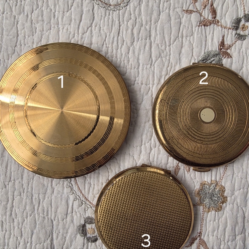 Bundle Of 3 Vintage/Antique Compacts Goldtone COTY NY & STRATTON MADE IN ENGLAND